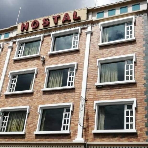 Hotel Hostal Zamorano Quito Esterno foto